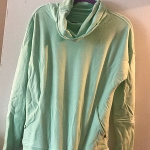 Lululemon mint crew neck